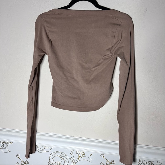 Tan intimately free people brown bodycon clean lines long sleeve nylon top M/L - Picture 4 of 4